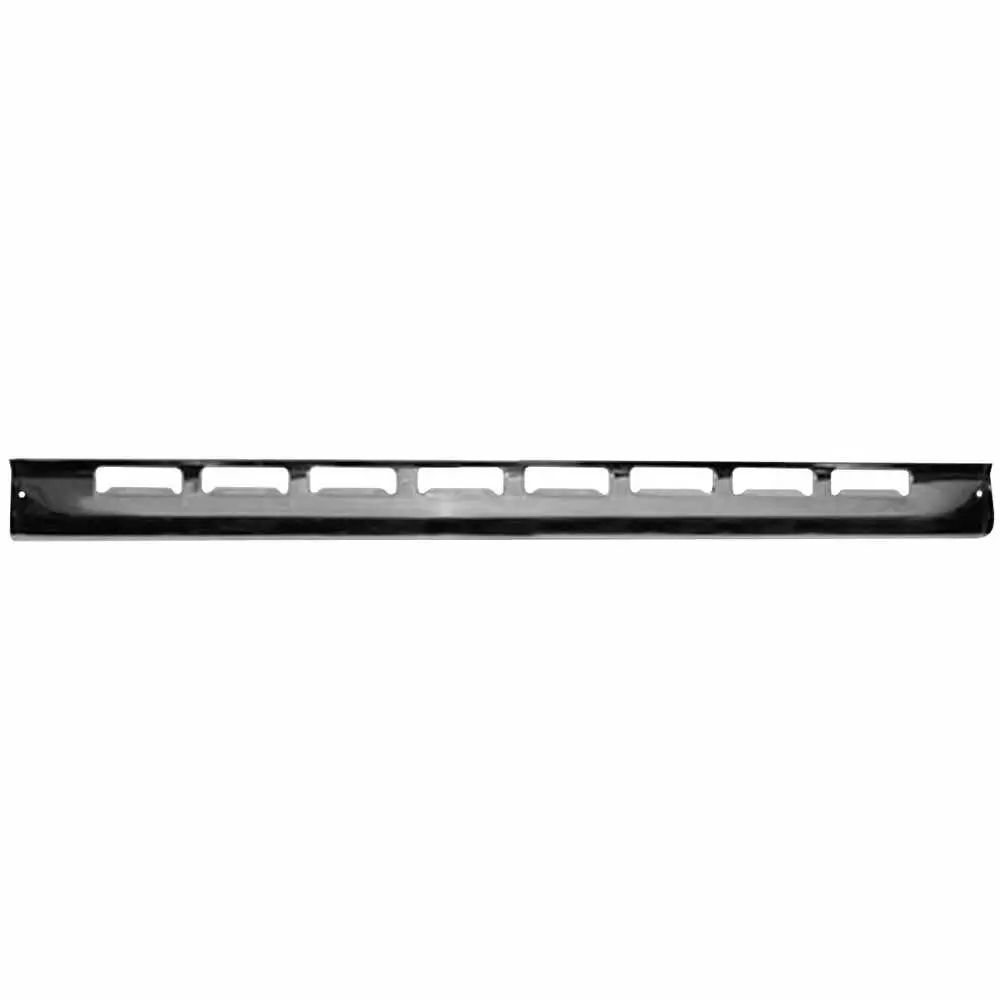 1979-1980 GMC Jimmy Lower Grille Molding