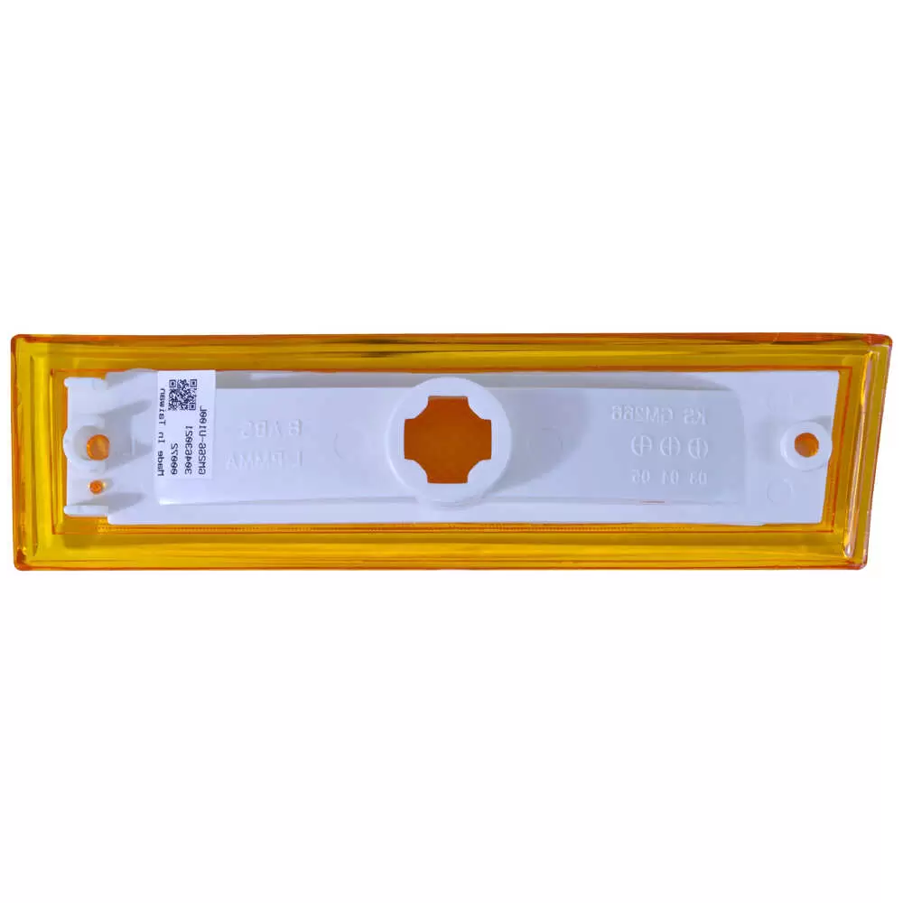 1981-1991 Chevrolet Suburban Anber Front Marker Lamp without trim Right Side