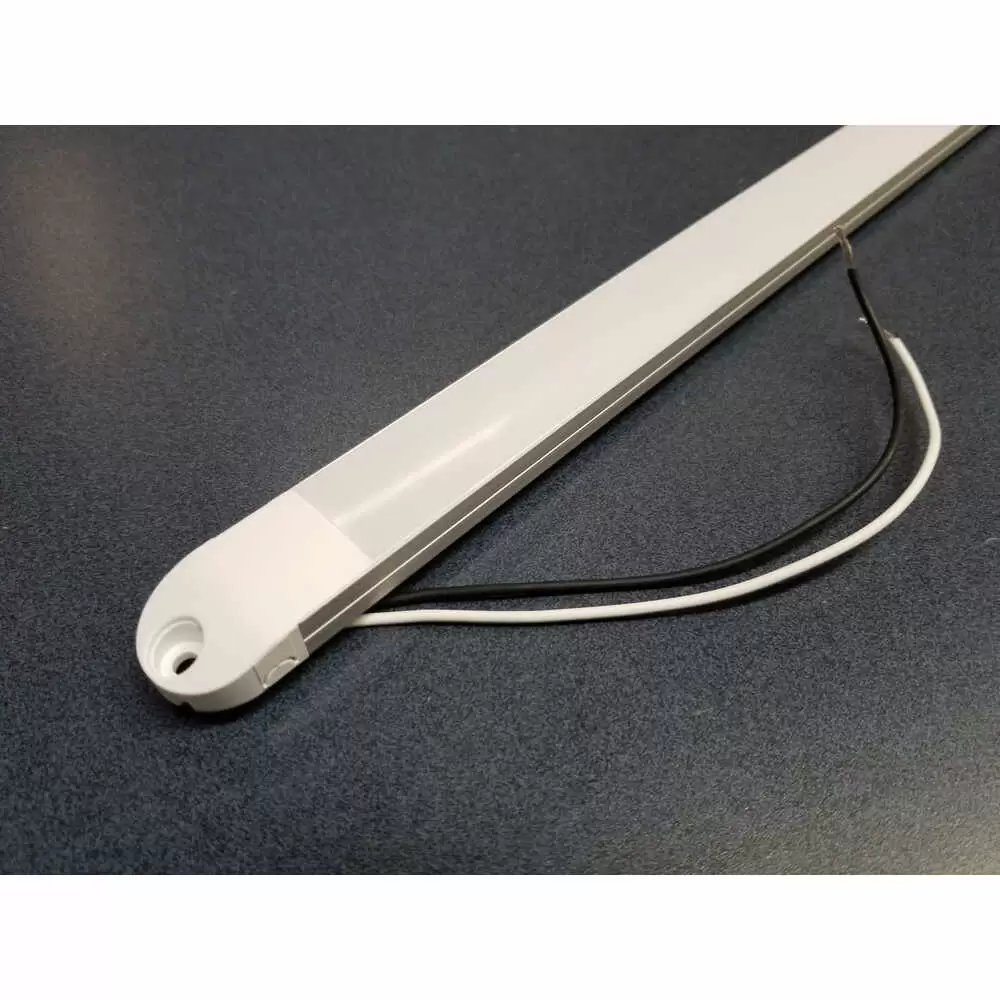 48" White rigid strip light, 1800 lumens, 144 LEDs