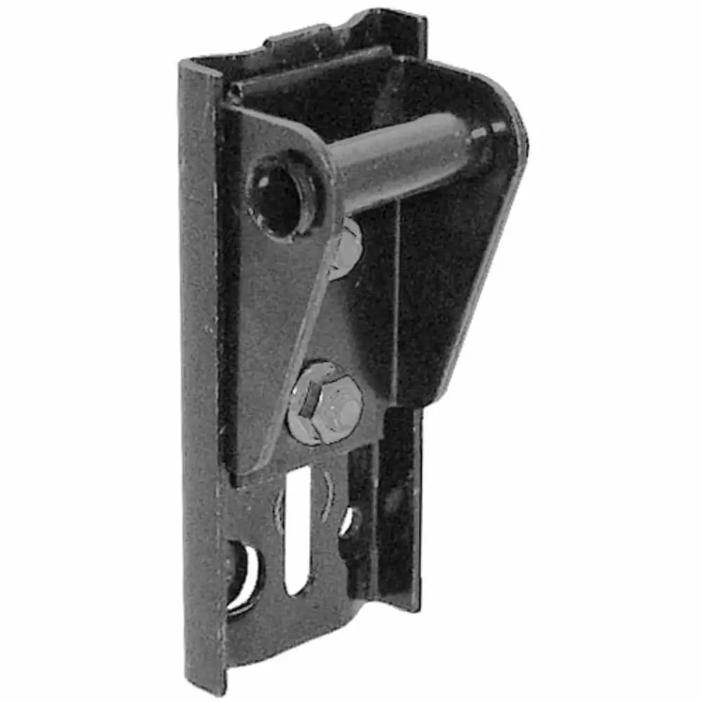 Adjustable Top Fixture for a Diamond & Whiting roll up door.