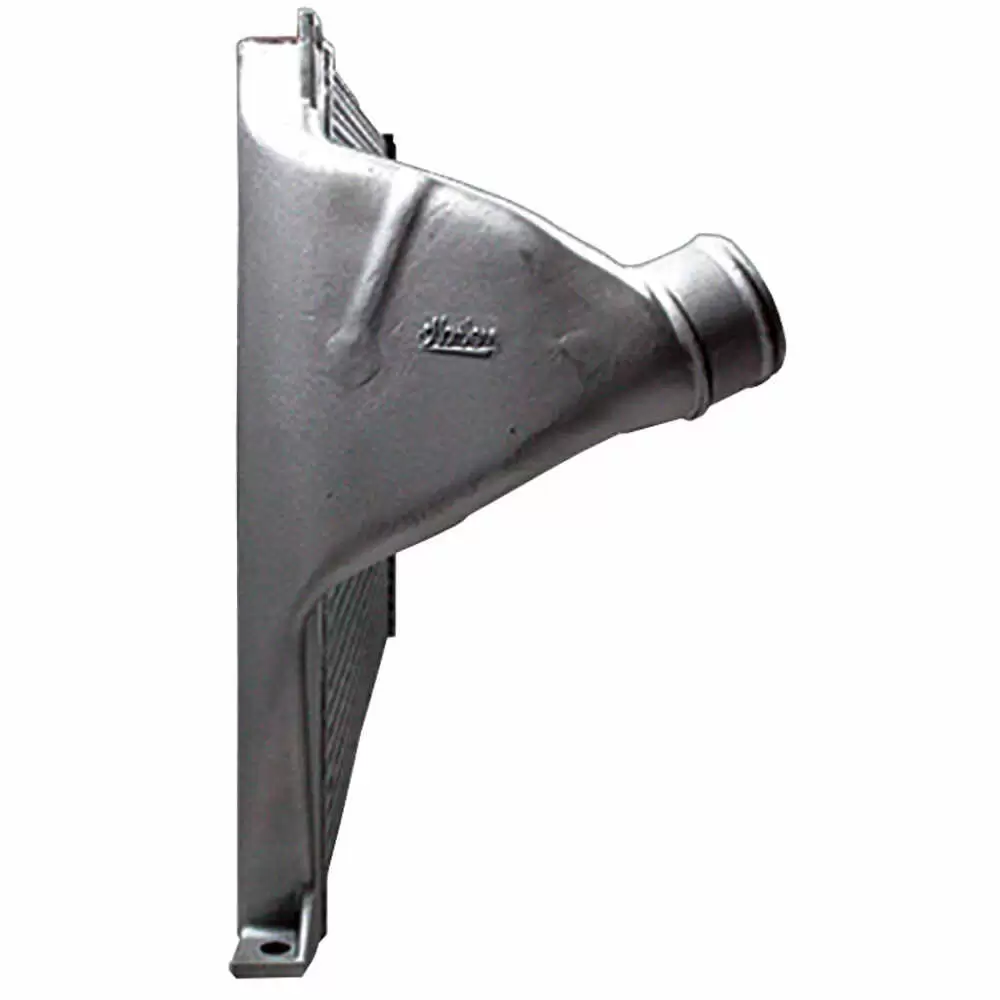 Charge Air Cooler with connection tha curve up